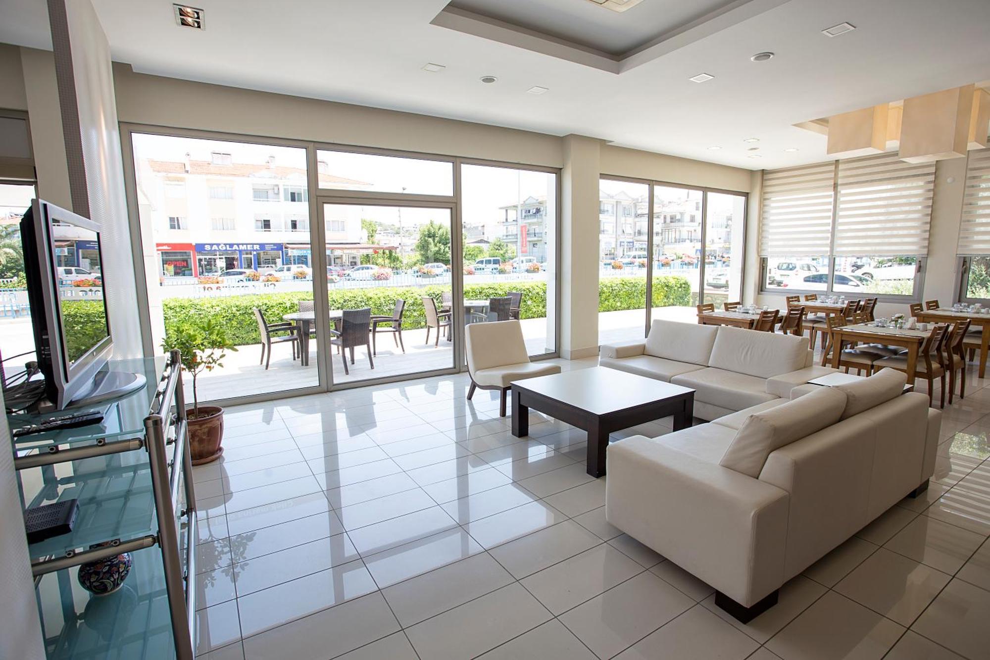 Cilek Marina Otel Çeşme 外观 照片